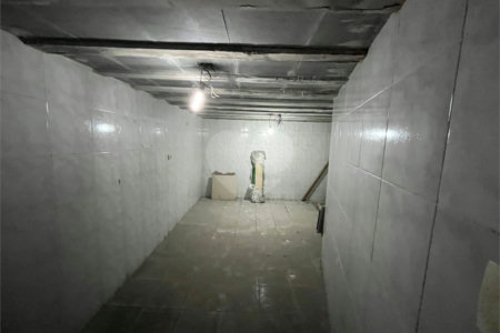 Casa à venda com 4 quartos, sendo 1 suíte, em Vila Maria Alta, São Paulo, SP