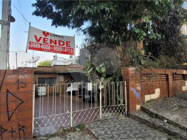 Casa Térrea à venda com 4 quartos, sendo 1 suíte,  em Parque Mandaqui, São Paulo, SP