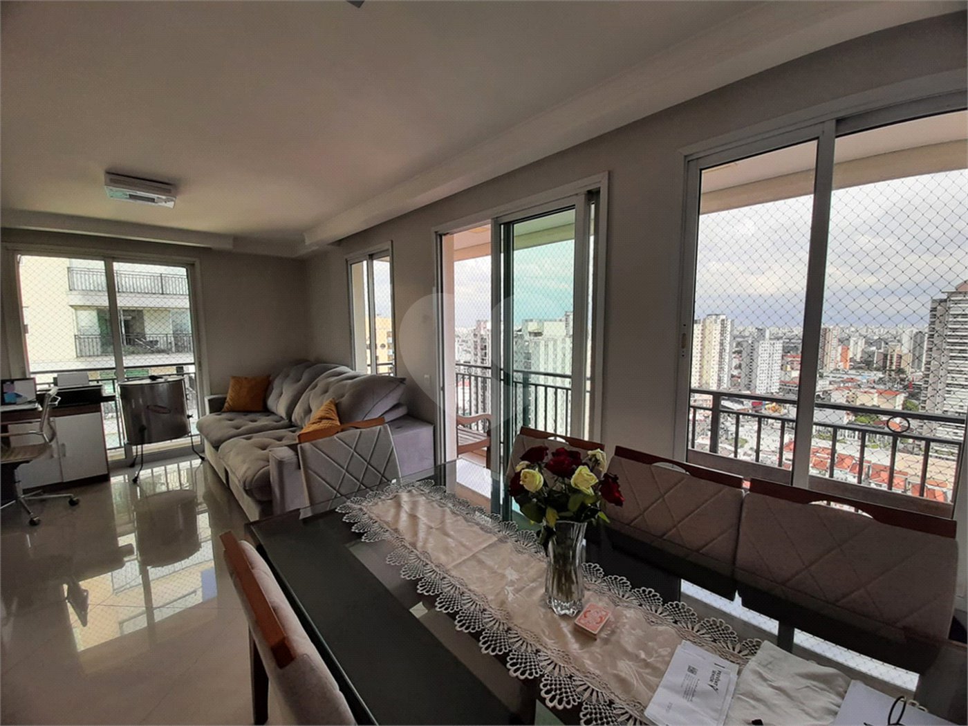 Apartamento à venda com 4 suítes em Santana, São Paulo, SP