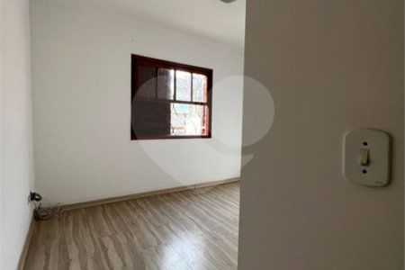 Casa à venda com 3 quartos, sendo 1 suíte, em Parque Santana, Mogi das Cruzes, SP