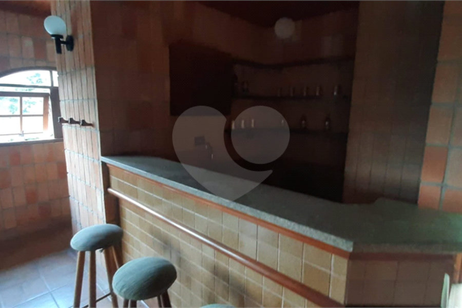 Casa à venda com 6 quartos, sendo 5 suítes, em Roseira, Mairiporã, SP