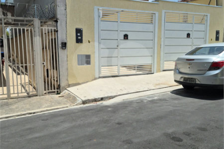 Casa com 134m², 3 dormitórios, 2 vagas, à venda na Vila Prudente.