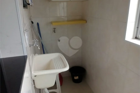 Apartamento à venda no Jabaquara com 2 quartos e 1 vaga