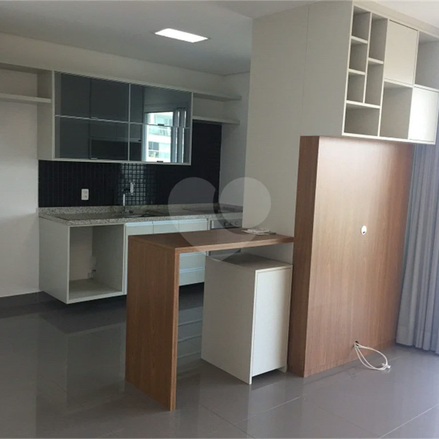 EXCELENTE APARTAMENTO PARA LOCAÇÃO NO ITAIM BIBI, 70 M2, 1 SUITE, 2 BANHEIROS, 2 VAGAS
