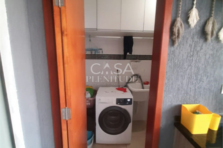 Casa em condomínio à venda com 3 quartos, sendo 1 suíte,  em Horto Florestal, Sorocaba, SP