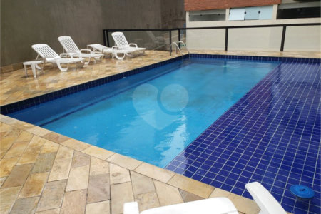 Apartamento à venda com 3 quartos, sendo 1 suíte, em Santo Amaro, São Paulo, SP