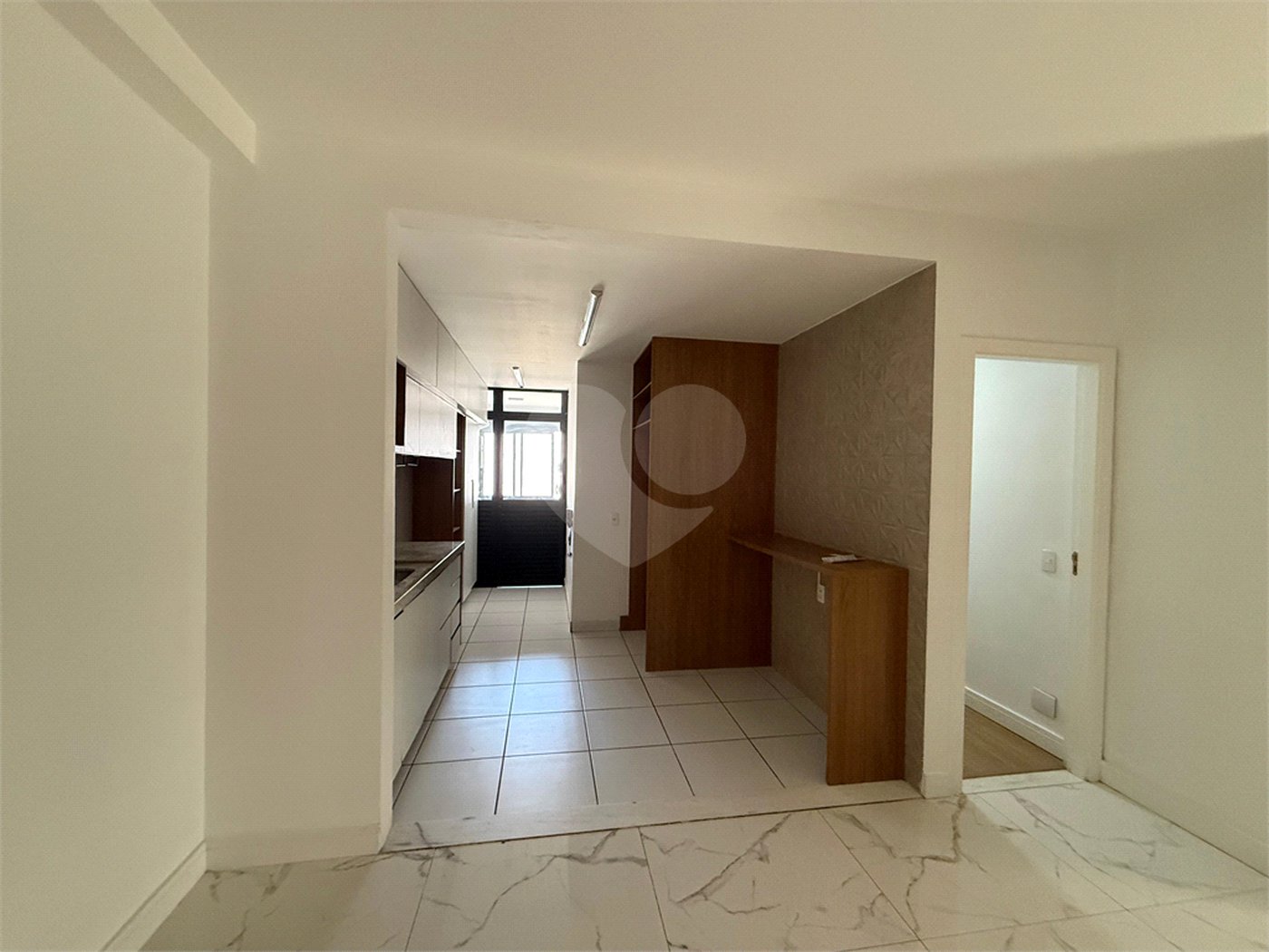 Apartamento à venda com 3 quartos, sendo 1 suíte, em Vista Alegre, Vinhedo, SP