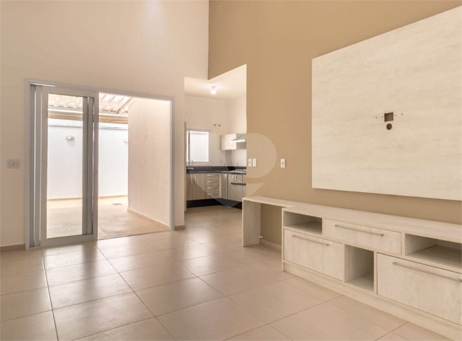 Casa à venda com 3 quartos, sendo 1 suíte, no condomínio Golden Park Residence II, Sorocaba - SP