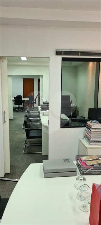 Sobrado à venda com 3 quartos, sendo 1 suíte, em Vila Mariana, São Paulo, SP