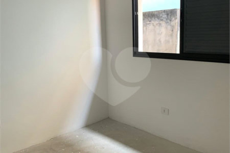 Casa à venda com 3 quartos, sendo 1 suíte, no condomínio Villa D'este, Cotia - SP