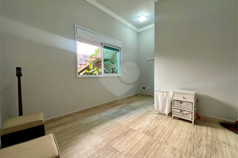 Casa Térrea à venda com 3 suítes em Tremembé, São Paulo, SP