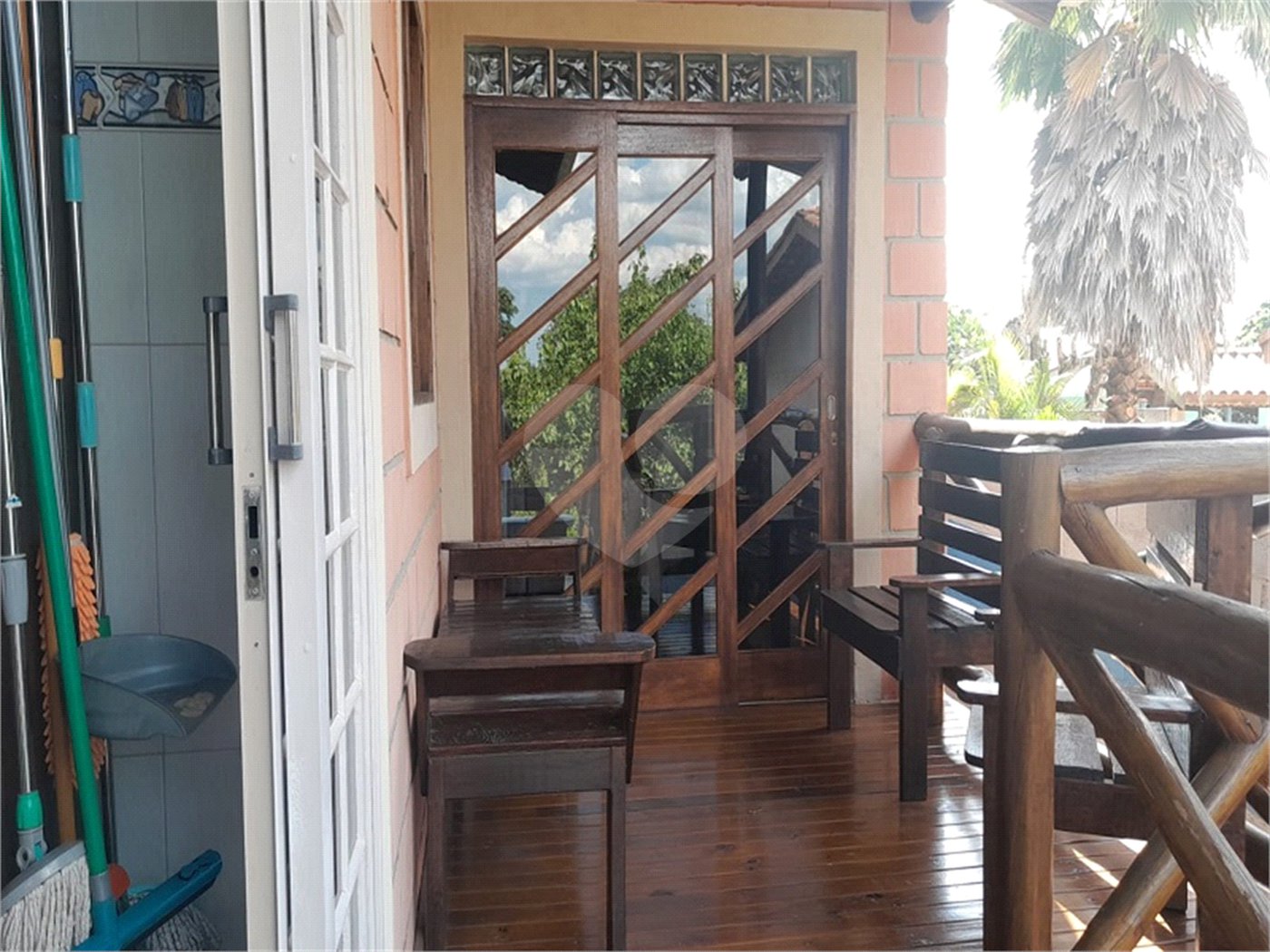 Chácara à venda com 3 quartos, sendo 2 suítes,  em Monterrey, Louveira, SP