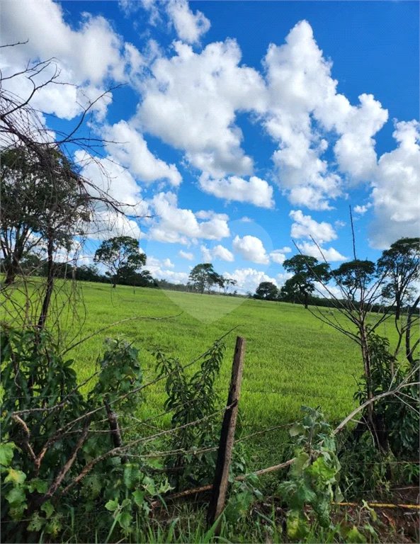 Terreno à venda em Jardim Residencial Iedda, Araraquara, SP