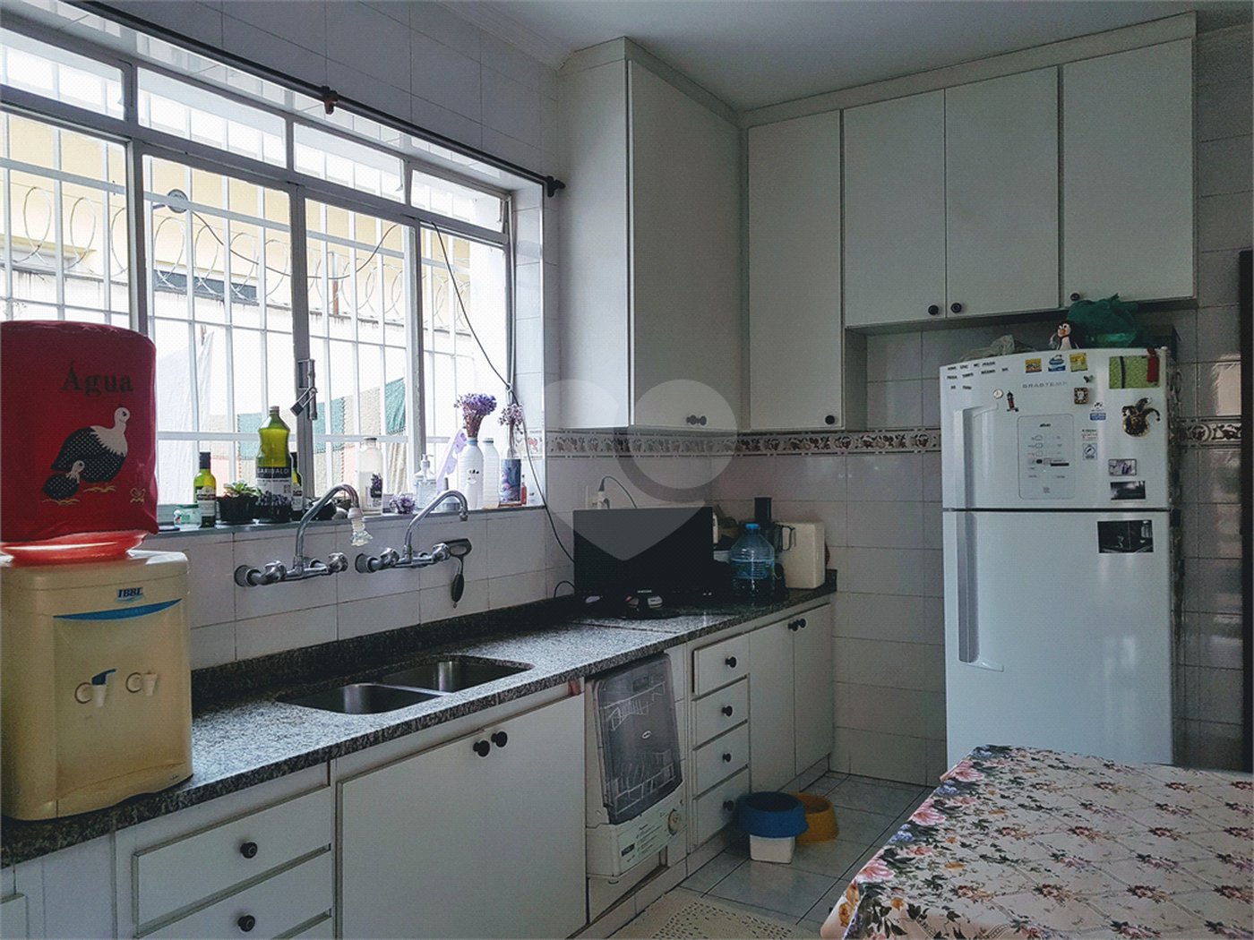Casa à venda com 3 quartos, sendo 1 suíte, em Santo Amaro, São Paulo, SP