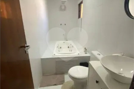 Casa à venda com 3 quartos, sendo 1 suíte, em Loteamento Residencial Vista Linda, São José dos Campos, SP