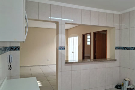 Casa para alugar com 3 quartos, sendo 1 suíte,  em João XXIII, Vinhedo, SP
