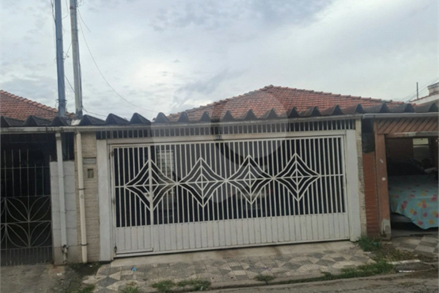 Casa Térrea à venda com 2 quartos em Tremembé, São Paulo, SP