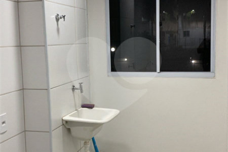 Apartamento à venda com 2 quartos, sendo 1 suíte,  em Jardim dos Manacás, Araraquara, SP