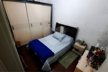 Sobrado à venda com 6 quartos, sendo 2 suítes, em Santana, São Paulo, SP