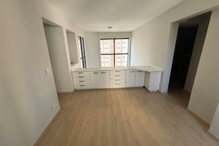 Apartamento à venda ou para alugar com 1 suíte em Vila Suzana, São Paulo, SP