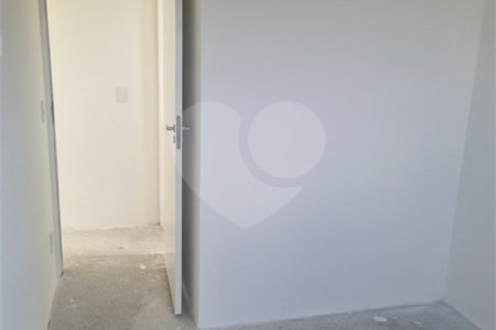Apartamento à venda com 2 quartos em Vila Mazzei, São Paulo, SP