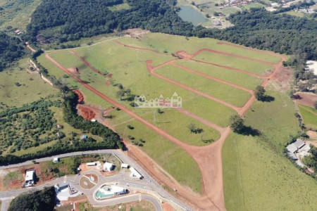 Terreno à venda no condomínio Montaresa Club e Resort, Atibaia - SP