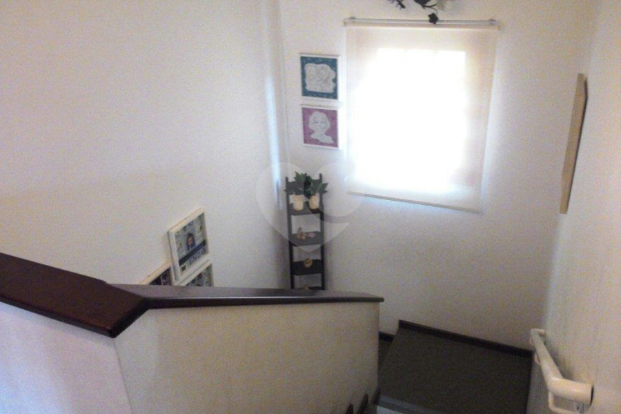 Casa à venda com 4 quartos, sendo 2 suítes,  em Horto, São Paulo, SP