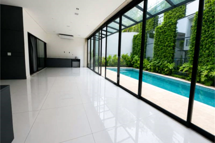 Casa à venda com 5 suítes no condomínio Tamboré II, Santana de Parnaíba - SP
