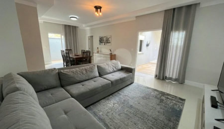 Casa à venda com 3 quartos, sendo 1 suíte,  no condomínio Villa Suiça, Sorocaba - SP