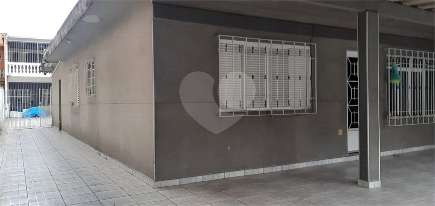 Casa à venda com 6 quartos, sendo 2 suítes, em Freguesia do Ó, São Paulo, SP