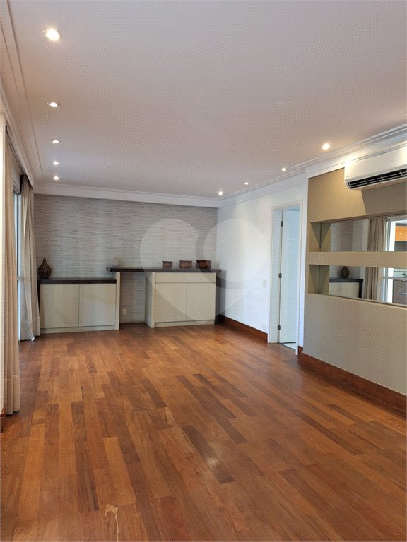 Apartamento à venda com 4 quartos, sendo 3 suítes,  em Vila Gertrudes, São Paulo, SP