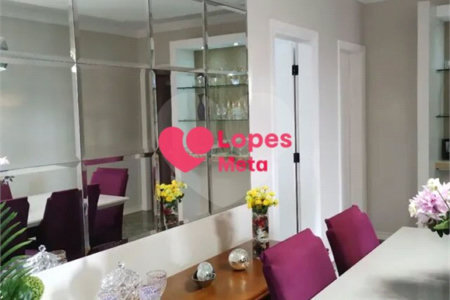 Apartamento à venda com 4 quartos, sendo 1 suíte,  em Parque Residencial Aquarius, São José dos Campos, SP
