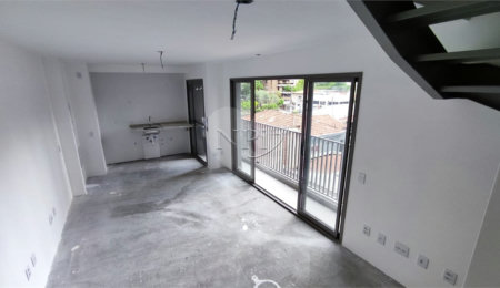 Apartamento à venda com 3 quartos, sendo 2 suítes, em Moema, São Paulo, SP