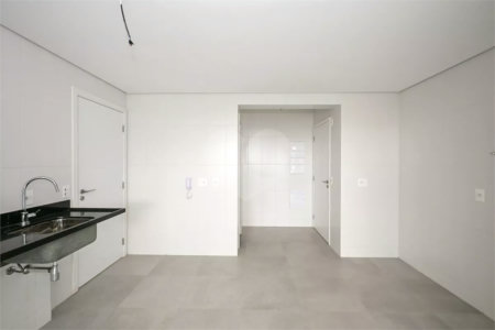 Apartamento à venda com 3 suítes,  em Jardim Fonte do Morumbi, São Paulo, SP