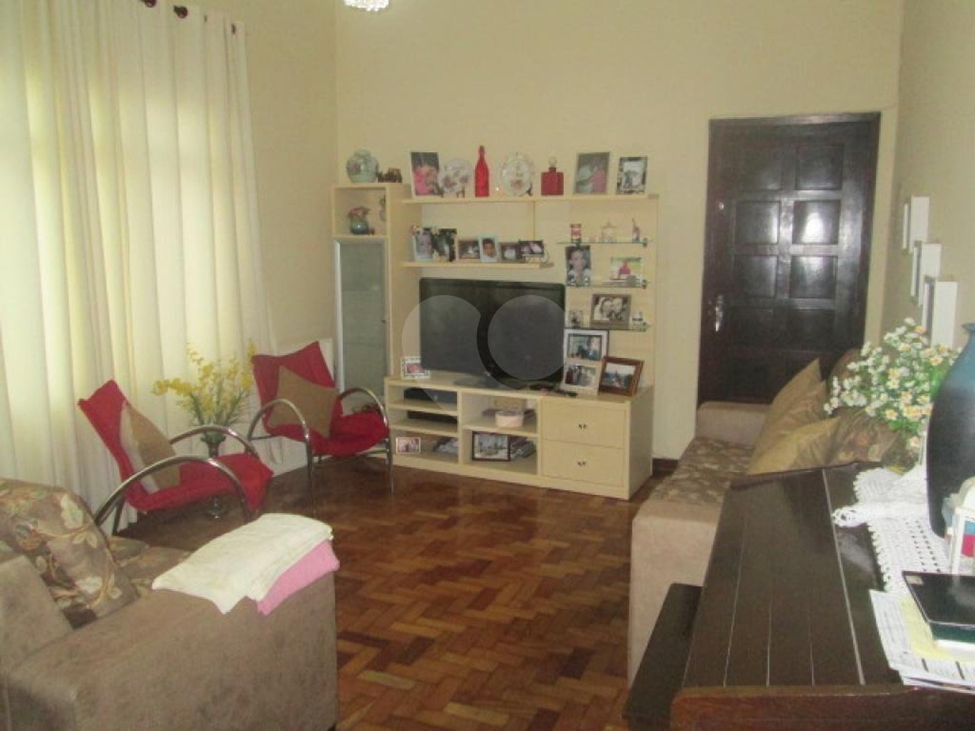 Sobrado à venda com 3 quartos, sendo 1 suíte, em Horto Florestal, São Paulo, SP