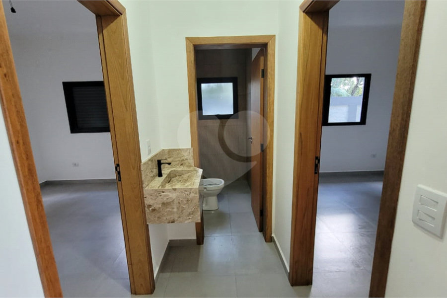 Casa Térrea à venda com 3 quartos, sendo 1 suíte,  em Pedra Vermelha (terra Preta), Mairiporã, SP