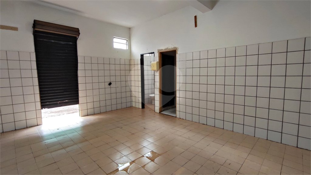 Salão para alugar em Chapadinha, Itapetininga, SP