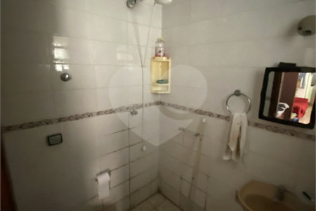 Sobrado à venda com 4 quartos, sendo 1 suíte, em Vila Macedópolis, São Paulo, SP