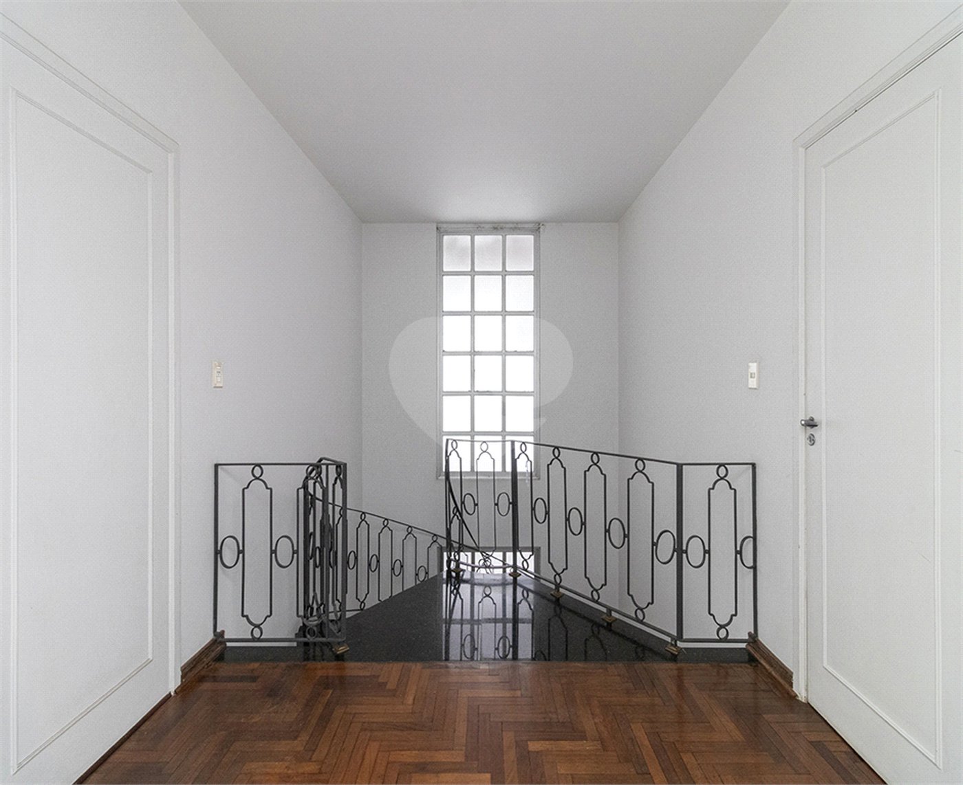 Casa à venda com 3 quartos, sendo 2 suítes, em Alto de Pinheiros, São Paulo, SP