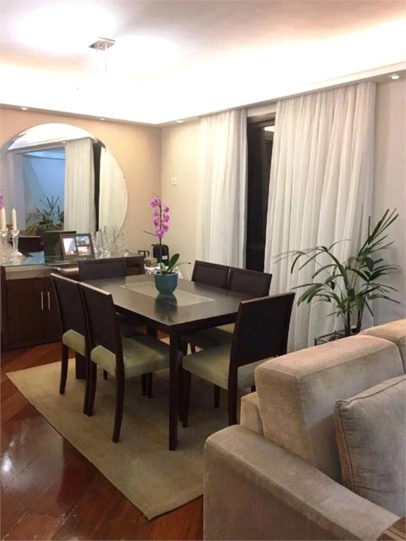 Apartamento para alugar com 4 quartos em Jardim Colombo, São Paulo, SP