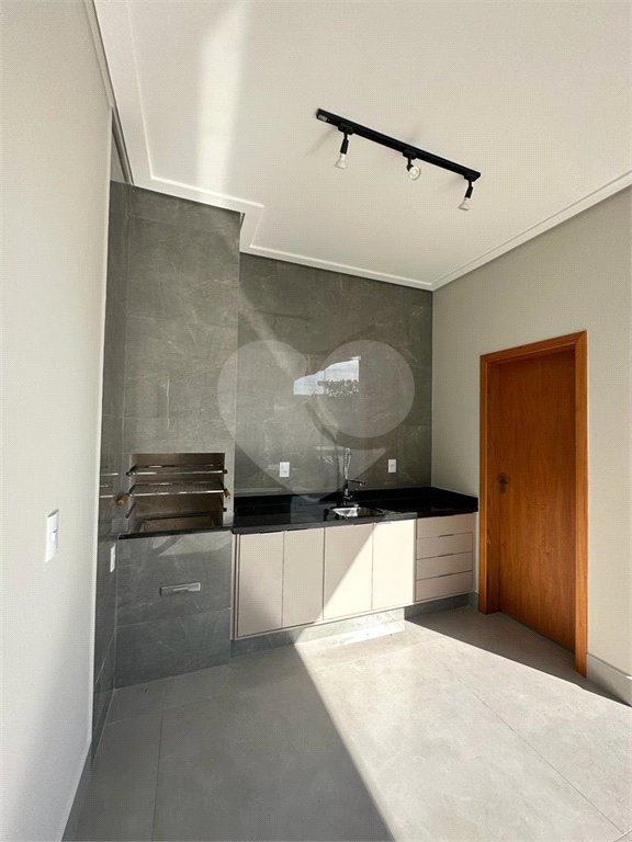 Casa à venda com 3 quartos, sendo 1 suíte,  no condomínio Lagos D Icaraí, Salto - SP