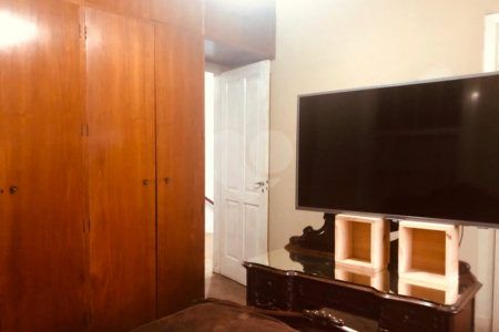 Sobrado à venda com 4 quartos, sendo 1 suíte, em Perdizes, São Paulo, SP