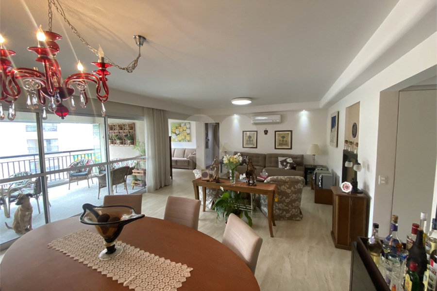 Apartamento à venda com 3 suítes em Santana, São Paulo, SP