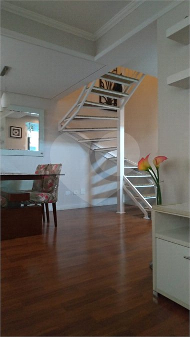 Casa à venda com 3 quartos, sendo 1 suíte, no condomínio Jardim Previdencia, São Paulo - SP