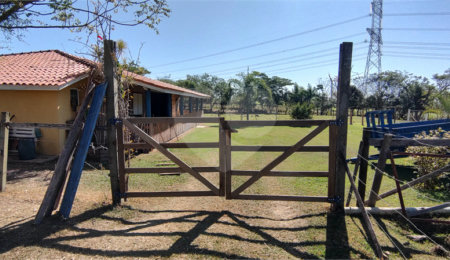 Sítio à venda com 2 suítes em Buru, Salto, SP