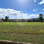 Terreno à venda no condomínio Village Saint Charbel, Araçoiaba da Serra - SP