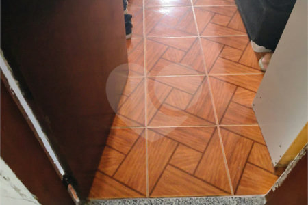 Casa à venda com 3 quartos, sendo 1 suíte, em Vila Gustavo, São Paulo, SP
