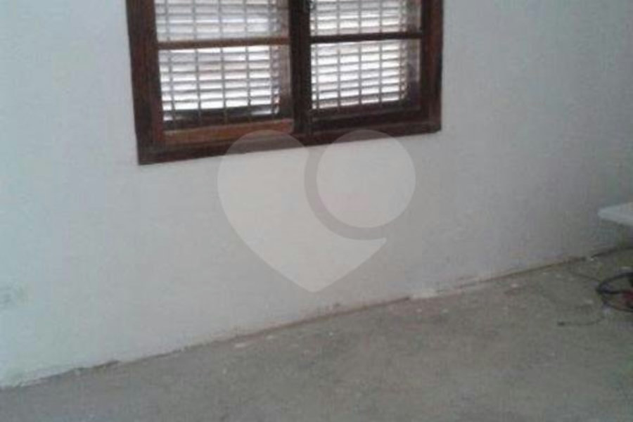 Sobrado à venda com 3 quartos, sendo 1 suíte,  no Brasilândia, São Paulo, SP