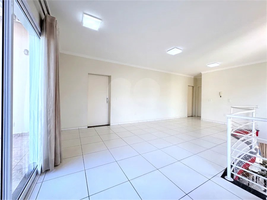 Casa à venda com 3 suítes em Parque Nova Suíça, Valinhos, SP