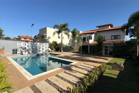 Casa à venda ou para alugar com 4 quartos, sendo 2 suítes,  no condomínio Vivendas do Lago, Sorocaba - SP
